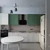 Зеленый цвет в кухонном интерьере - фото 1